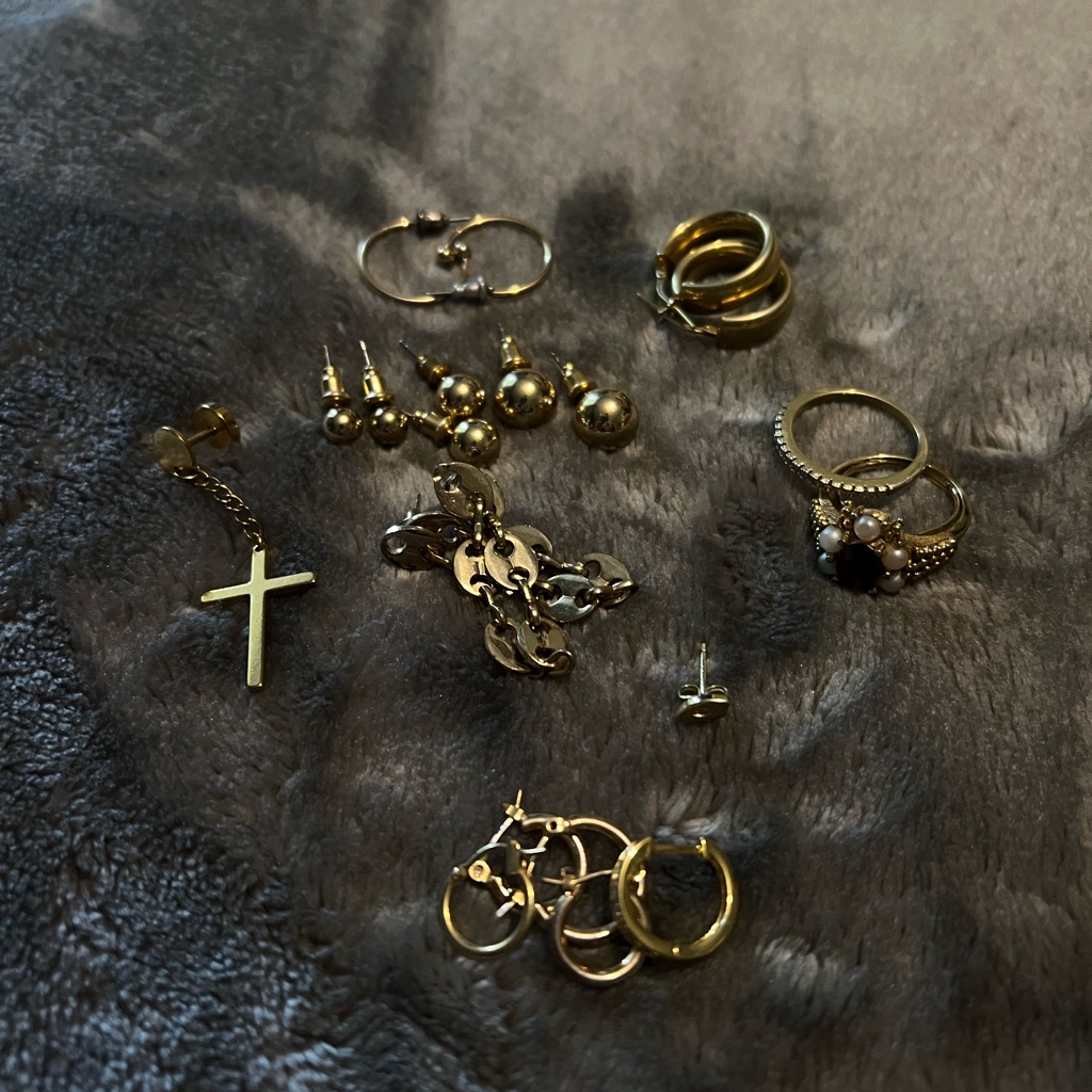 Jewelry Holder And Accessories
